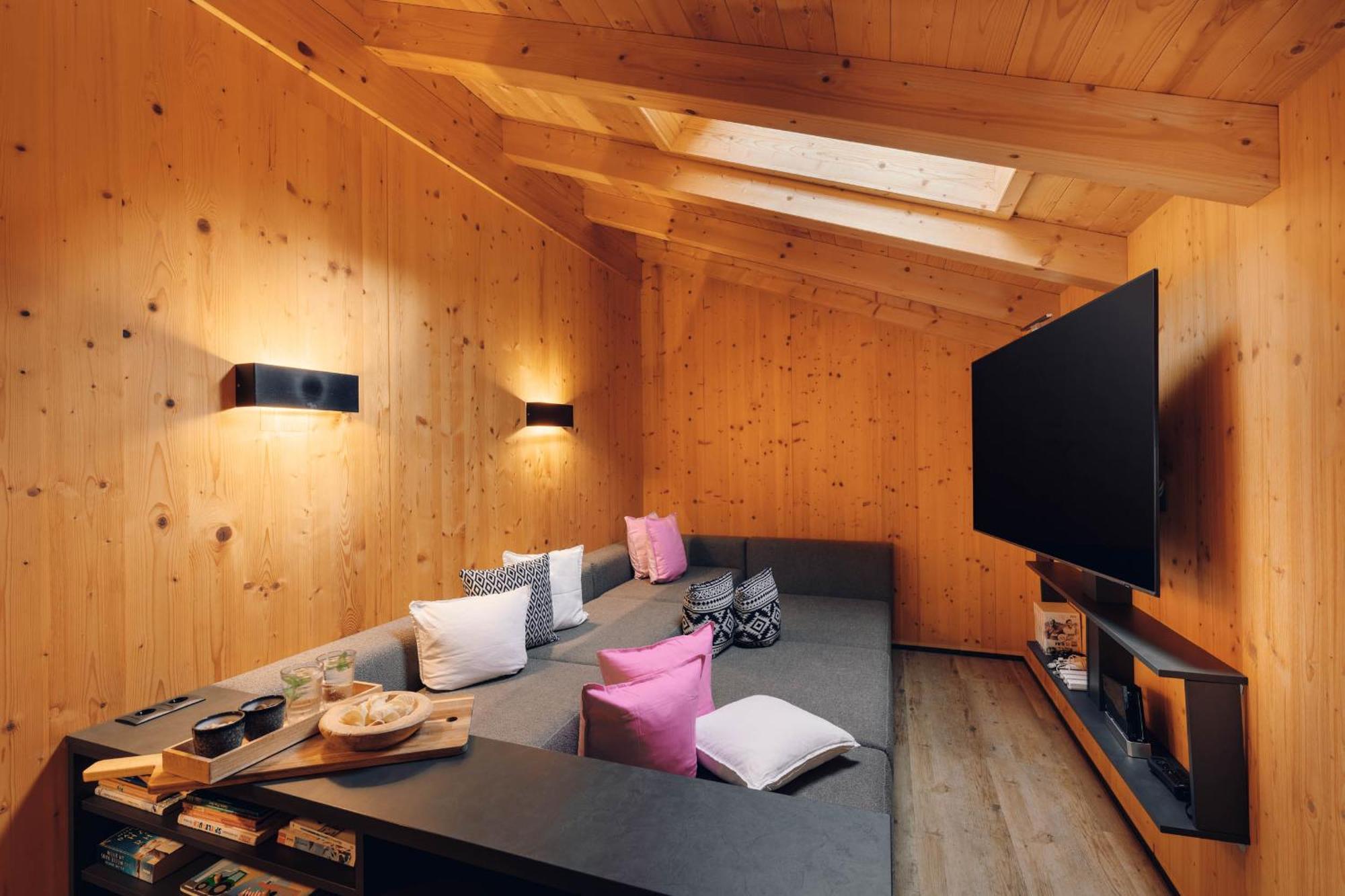 ניוסטיפט אים סטובאיטל Ferienhaus Zum Stubaier Gletscher - Wald מראה חיצוני תמונה